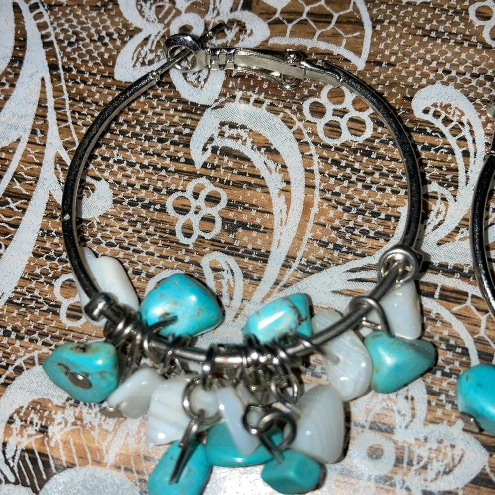 1pair hoop earrings w/ real turquoise stonesand white stones on st $15 - Picture 3 of 3
